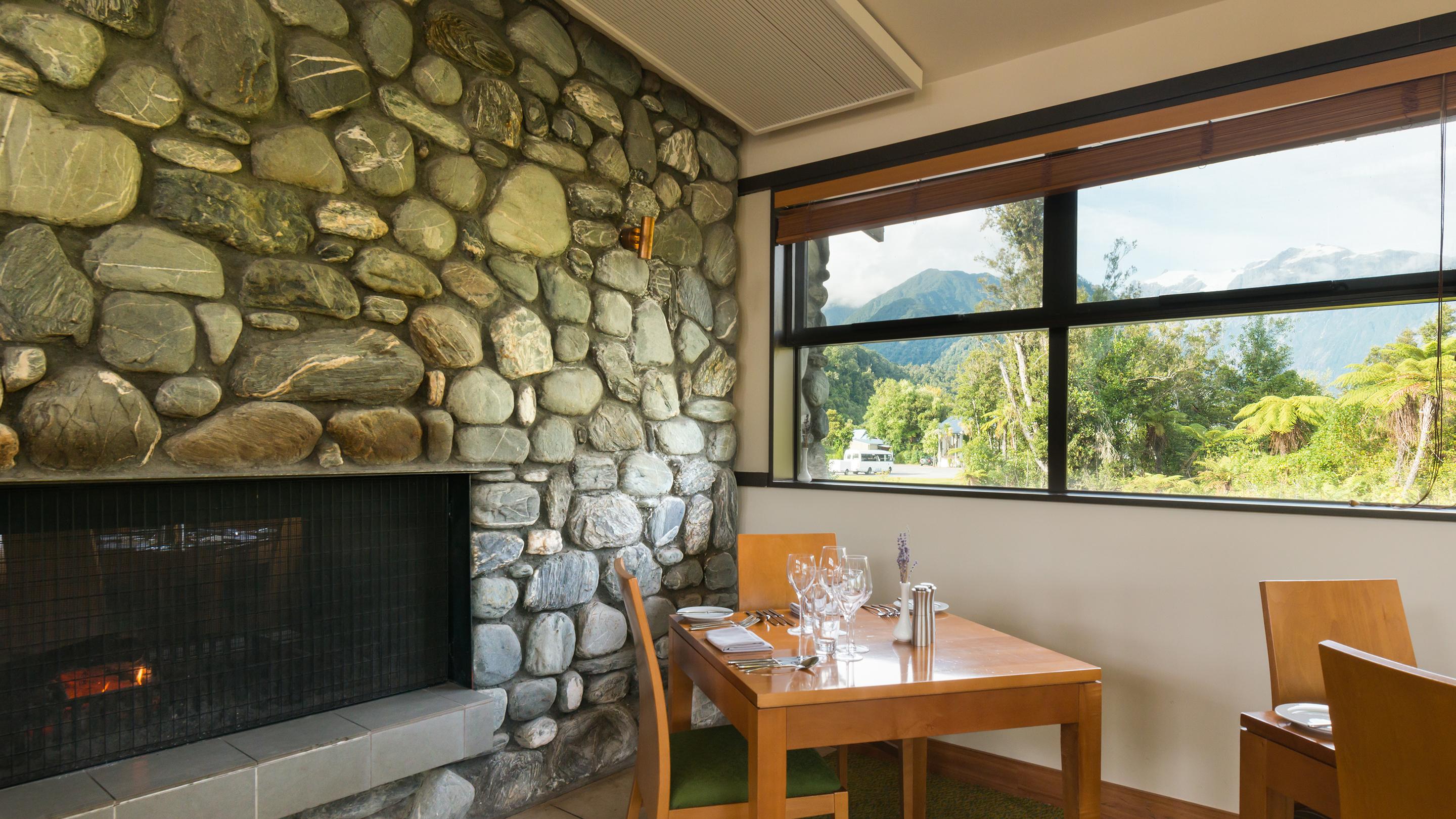 Te Waonui Forest Retreat Franz-Josef-Gletscher Restaurant foto